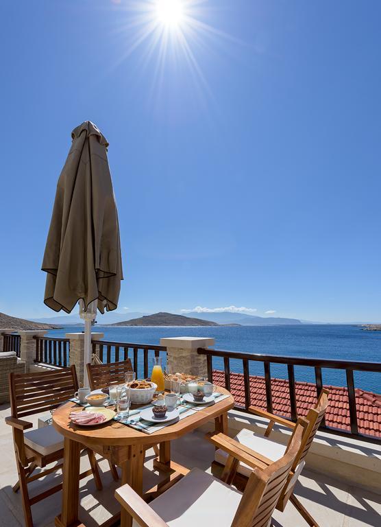 Admiral's House Chalki Town Exterior foto