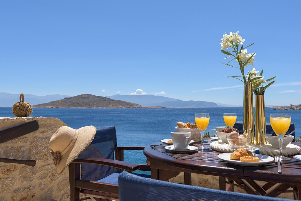 Admiral's House Chalki Town Exterior foto