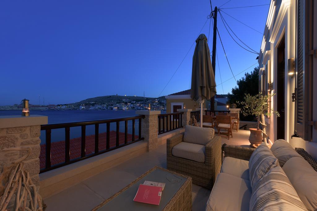 Admiral's House Chalki Town Exterior foto